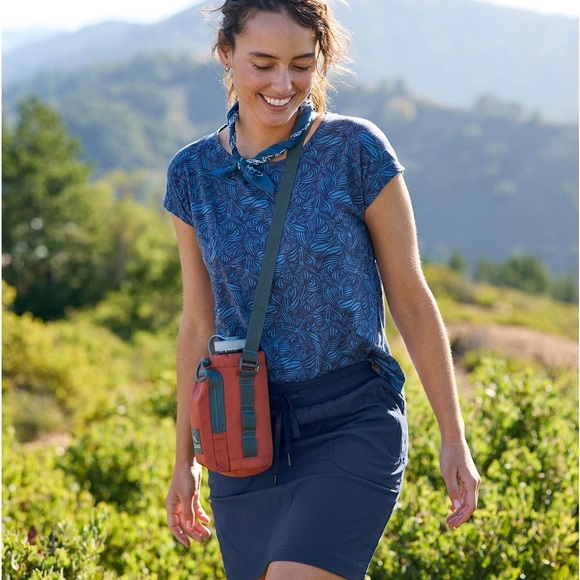 L.L. Bean Women's Vista Camp Navy Skort XS - Picture 2 of 6